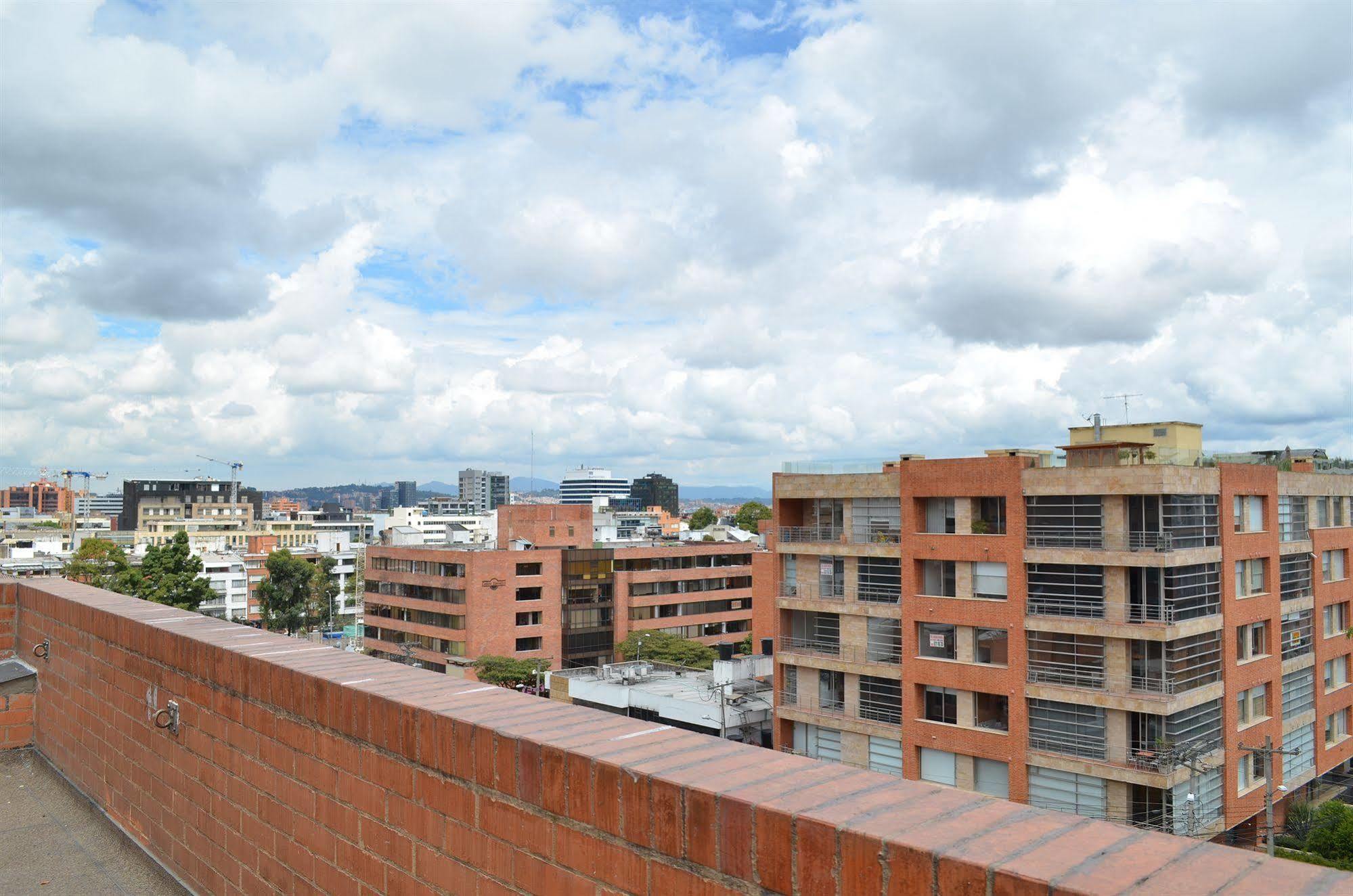 Suites Casa 95 Bogota Exterior photo